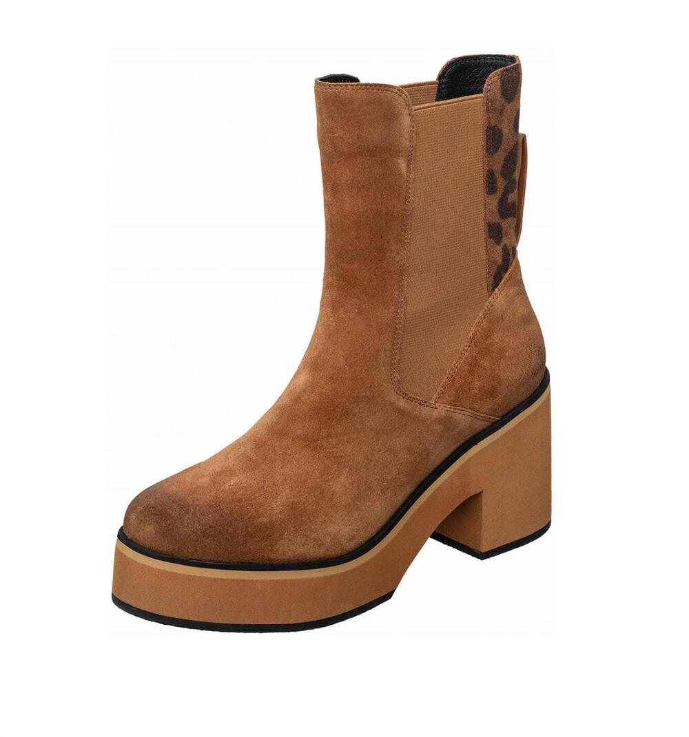 NEW ANTELOPE women's chelsea boots platform block heel in beige